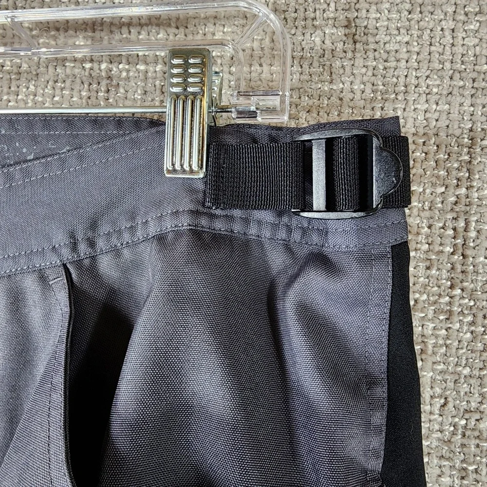 Fox‎ Racing Cargo Shorts Mens 32 Gray Black Cycling Moto Adjustable Waist